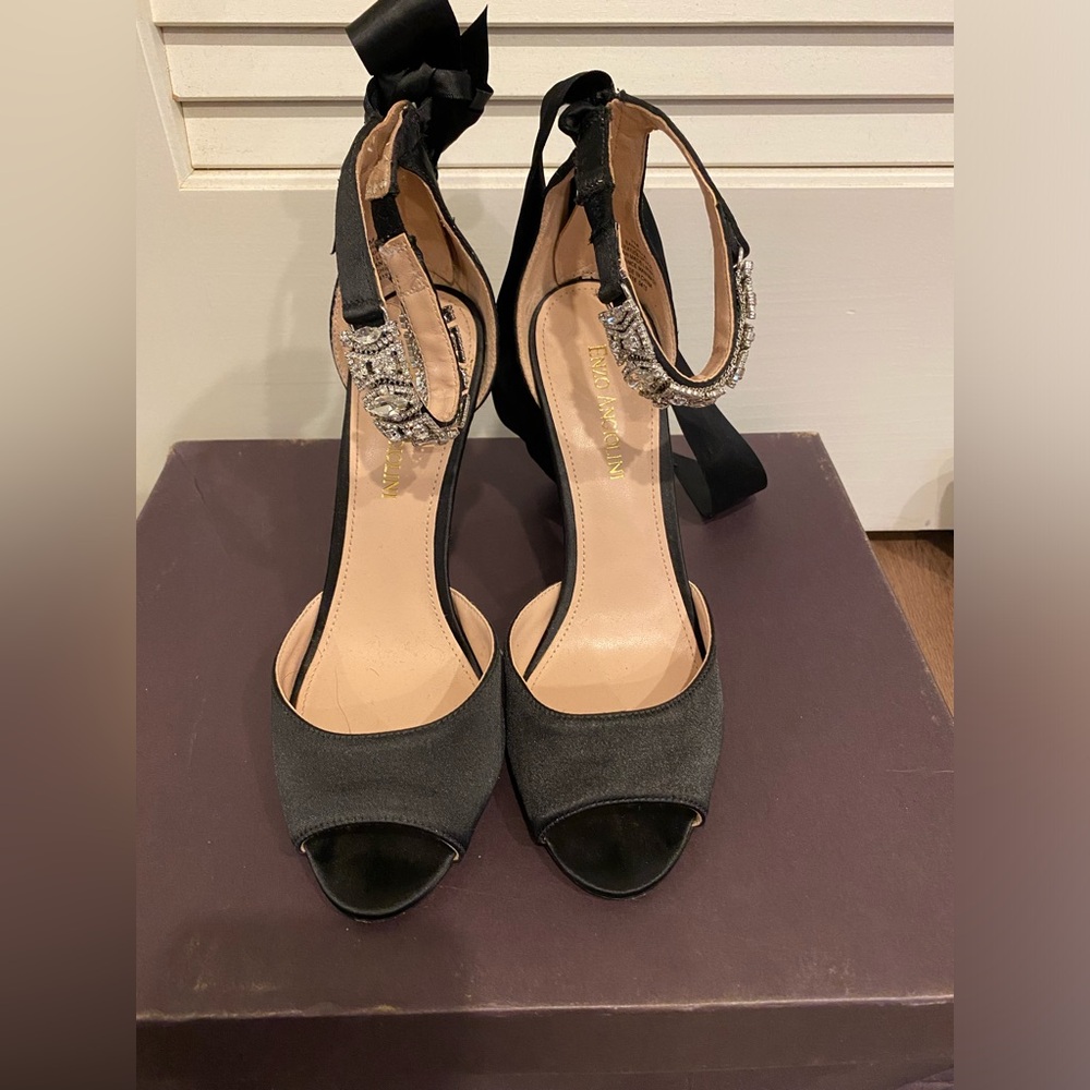 Enzo Angiolini